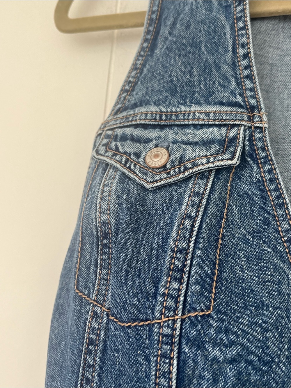 American Eagle V-Neckline Cropped Denim Pocket Vest Size Small - Picture 7 of 12